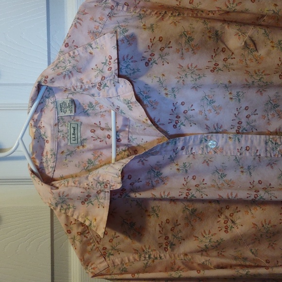 L.L.Bean Women's Shirt - Picture 3 of 3